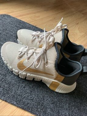 Nike Free Metcon 3 ‘Light Orewood Brown’ CJ6314-170 women shoes